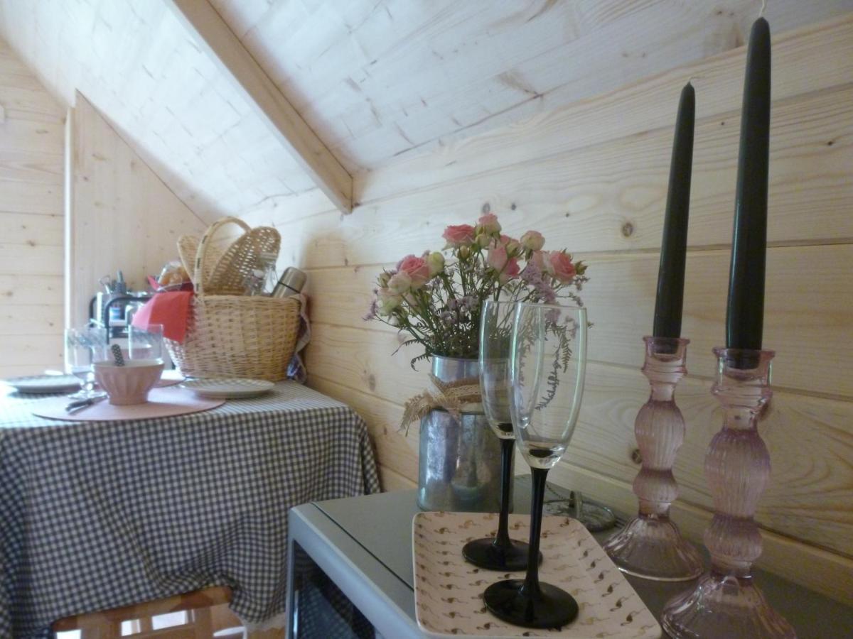 Plouigneau Les Cabanes De Kerellou מראה חיצוני תמונה